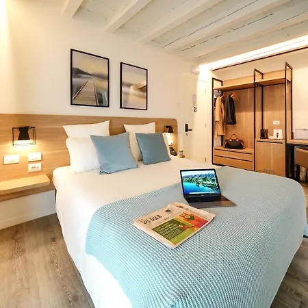 Guest house 15