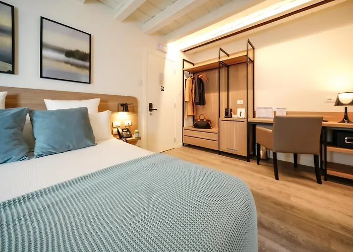 15 4* Бергамо